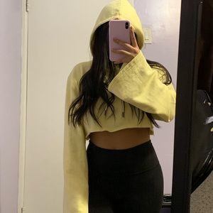 Forever 21 Tops - NEW yellow cropped hoodie Forever 21 Tops - NEW yellow cropped hoodie